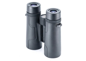 Binoclu Vanguard Vesta 8x42 – Versatilitate și Claritate în Natură