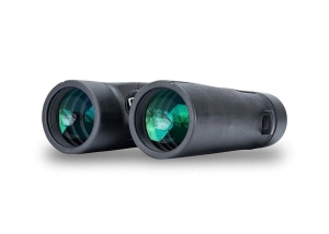 Binoclu Vanguard Vesta 8x42 – Versatilitate și Claritate în Natură